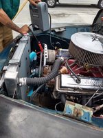 305 motor in Jenny (480x640).jpg