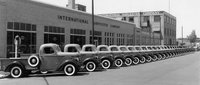 1940 IHC D Pickups.jpg